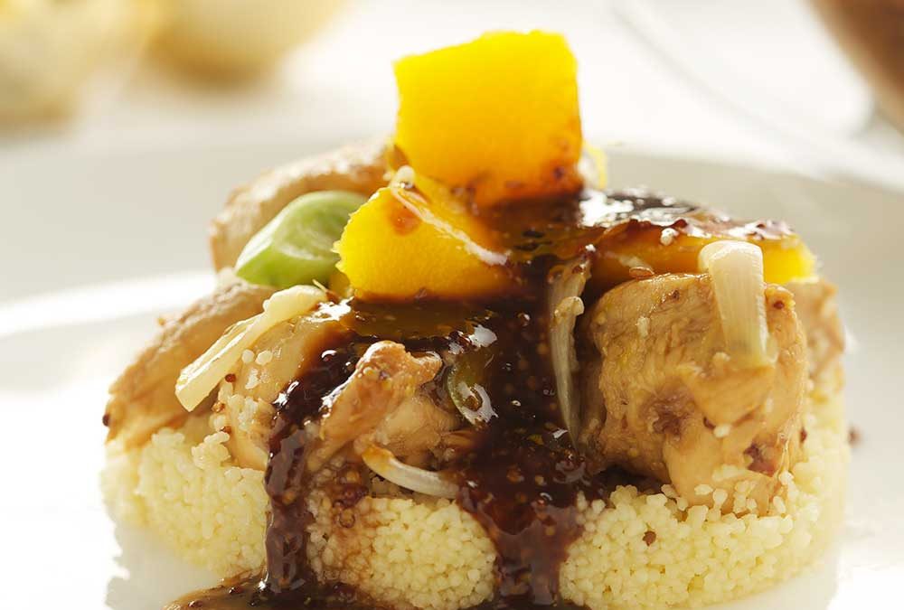 CUSCÚS DE POLLO Y MANGO